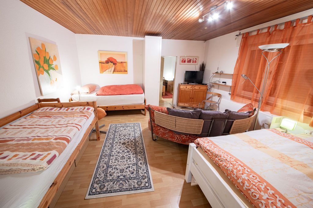 Zwei Zimmer Ferien-Wohnung "Linde" in Witten | Zimmer auf Zeit